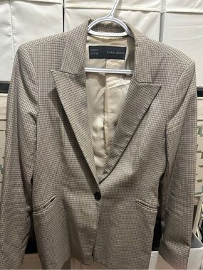 Zara Beige/Tan Mini-Check Blazer